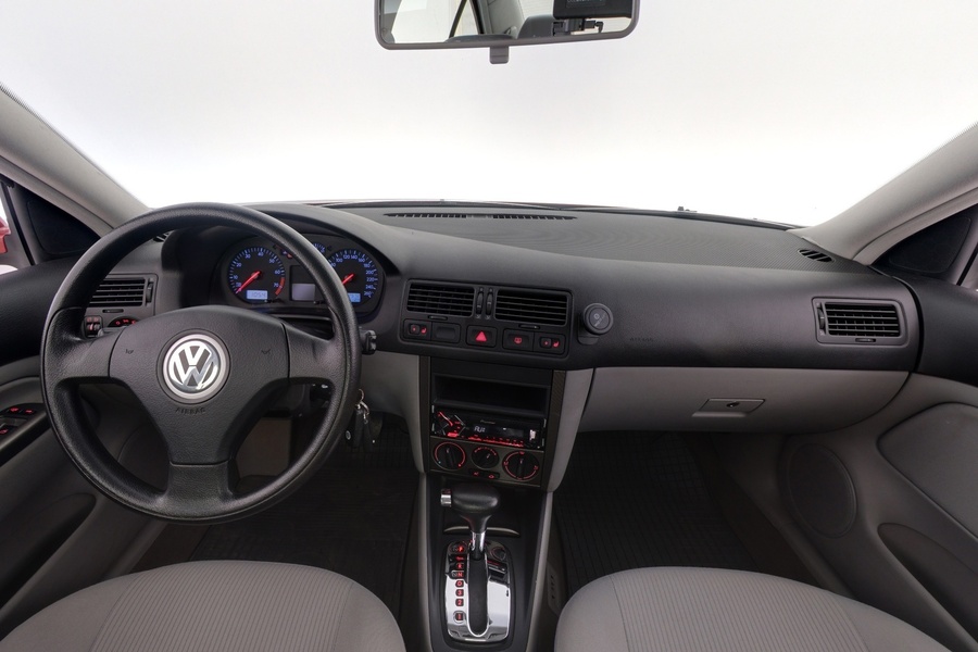 Volkswagen Bora vaihtoauto