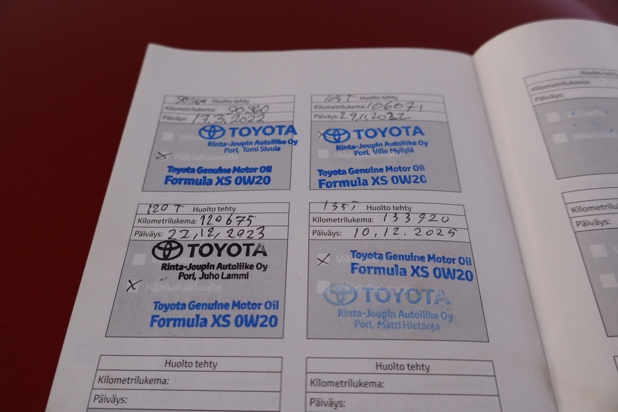 Toyota Auris vaihtoauto