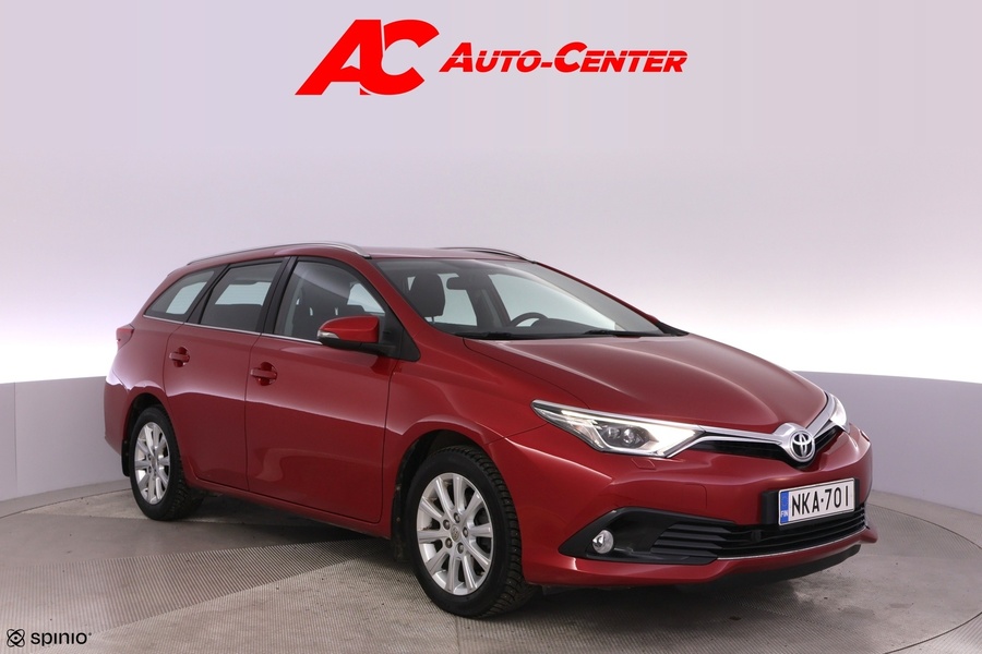 Toyota Auris vaihtoauto