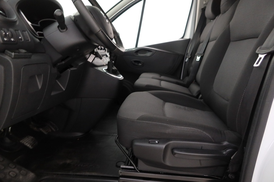 Renault Trafic vaihtoauto