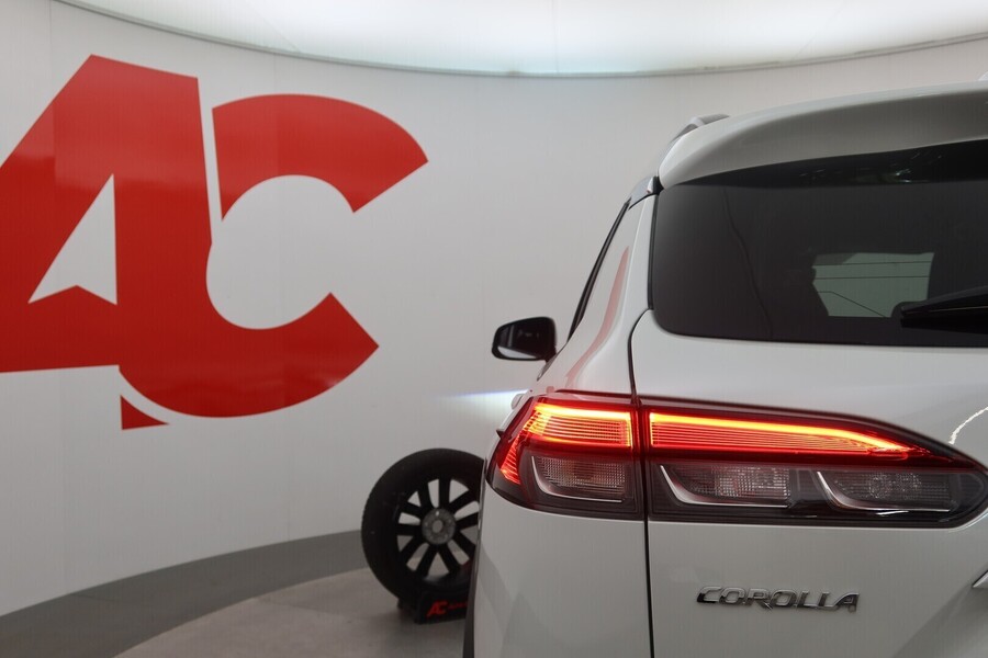 Toyota Corolla Cross vaihtoauto