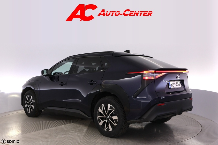 Toyota bZ4X vaihtoauto