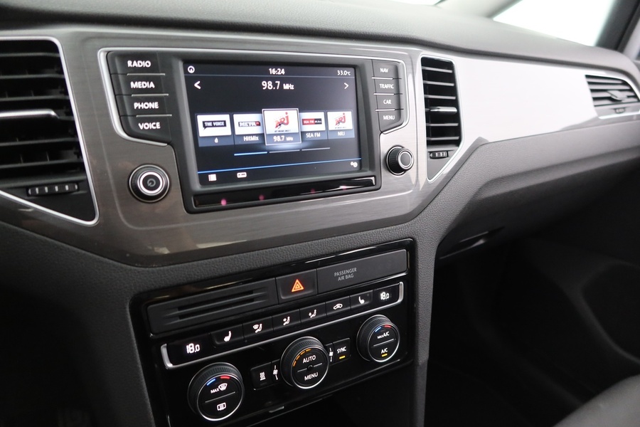 Volkswagen Golf Sportsvan vaihtoauto