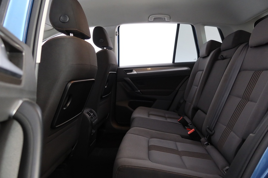 Volkswagen Golf Sportsvan vaihtoauto