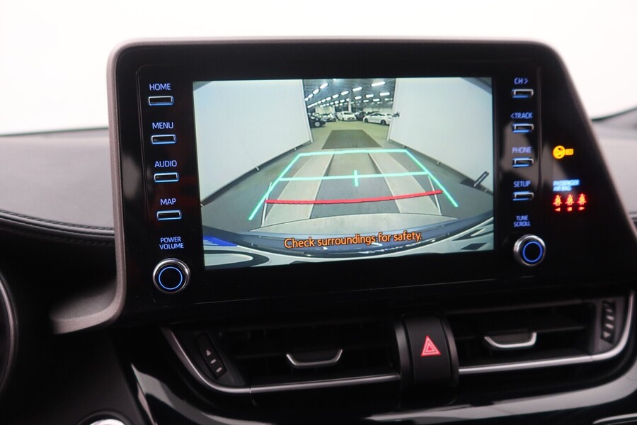 Toyota C-HR vaihtoauto