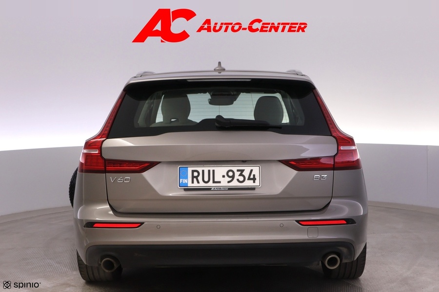 Volvo V60 vaihtoauto