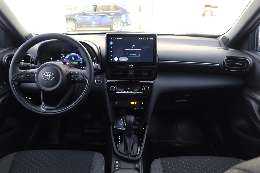 Toyota Yaris Cross vaihtoauto