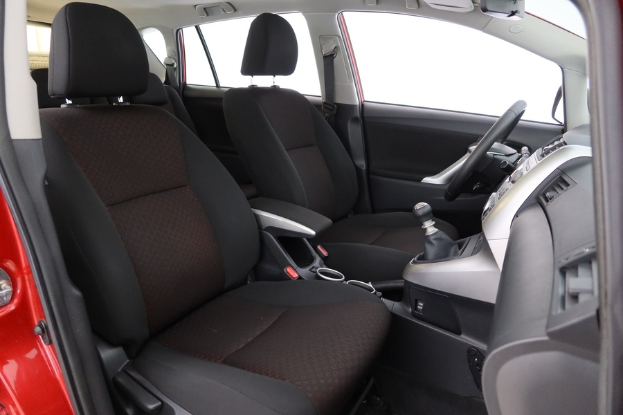 Toyota Verso vaihtoauto