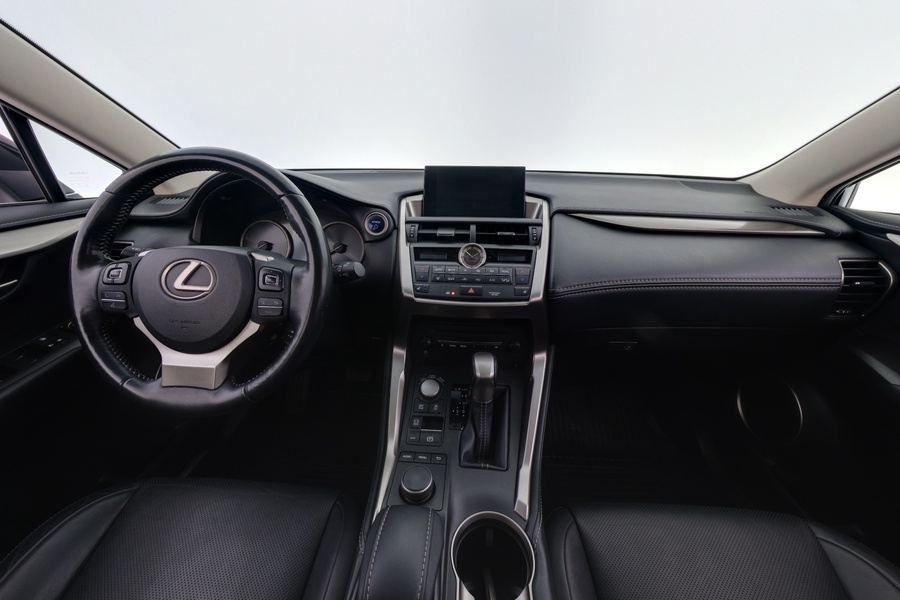 Lexus NX vaihtoauto