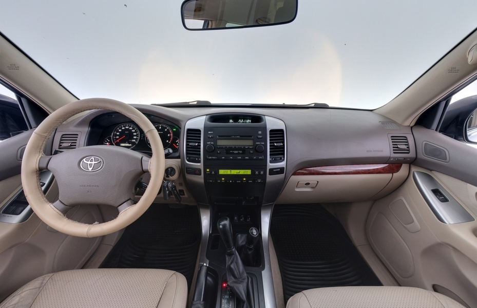 Toyota Land Cruiser vaihtoauto