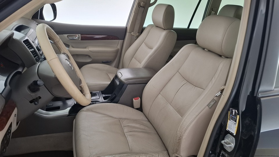 Toyota Land Cruiser vaihtoauto