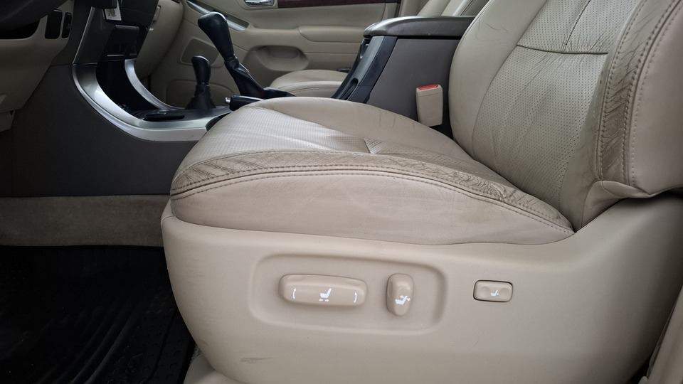 Toyota Land Cruiser vaihtoauto