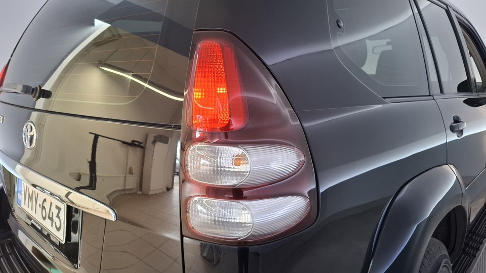 Toyota Land Cruiser vaihtoauto