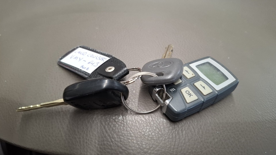 Toyota Land Cruiser vaihtoauto