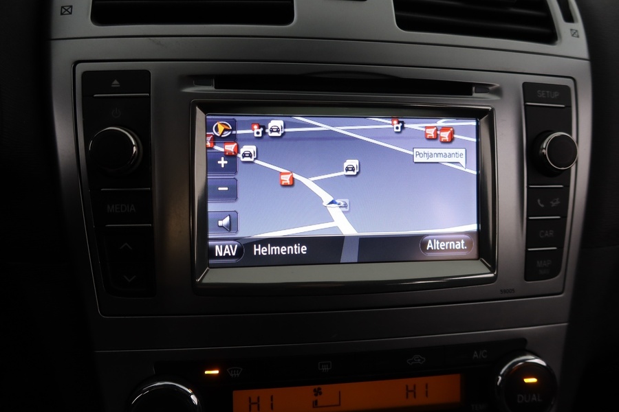 Toyota Avensis vaihtoauto