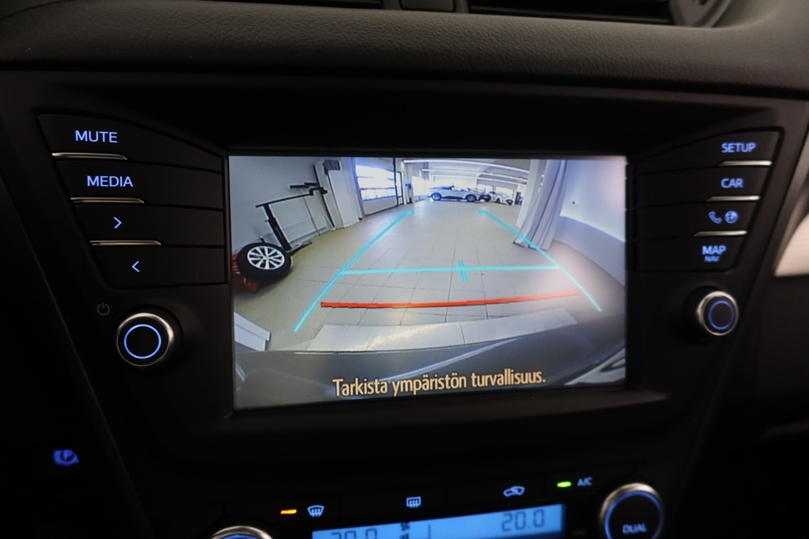 Toyota Avensis vaihtoauto