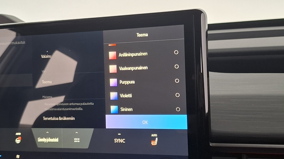 Toyota C-HR+ vaihtoauto