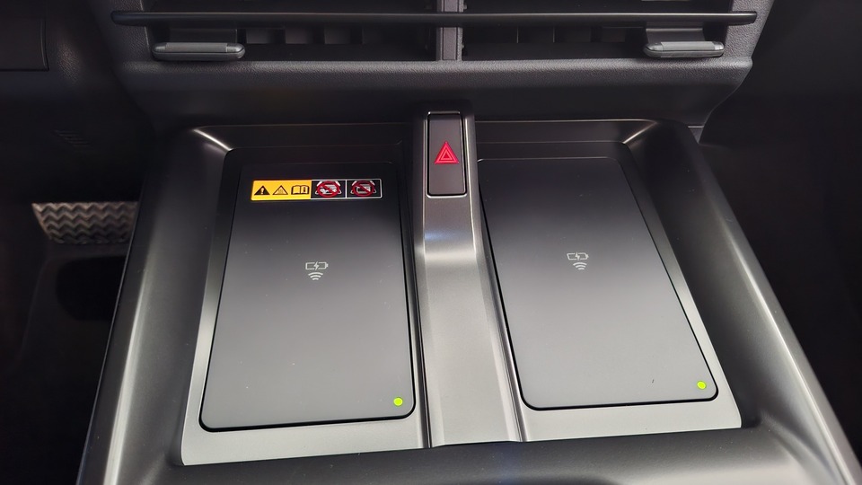 Toyota C-HR+ vaihtoauto