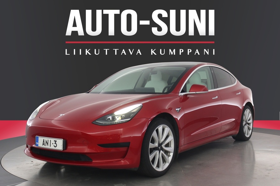 Tesla Model 3 vaihtoauto