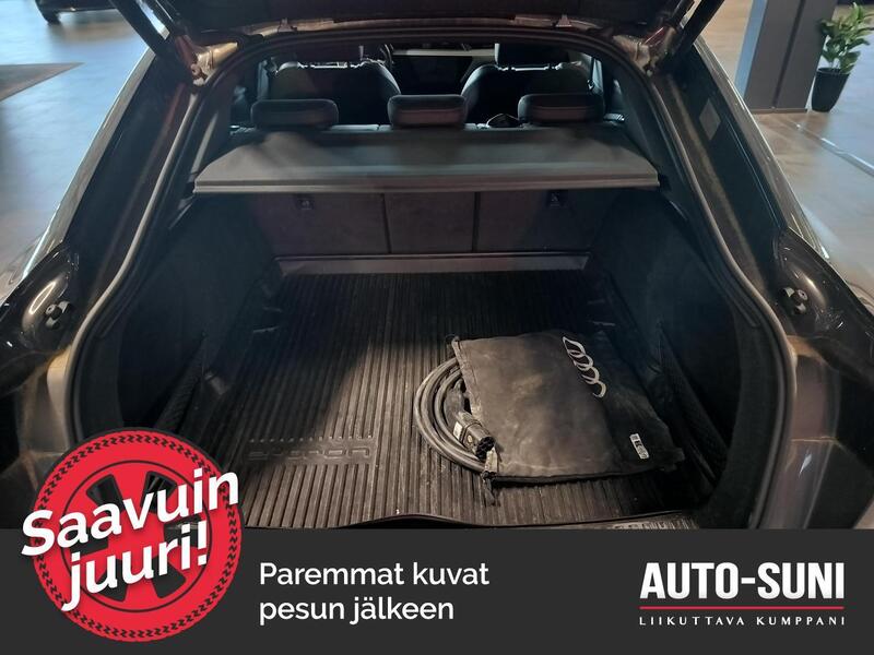 Audi Q8 e-tron vaihtoauto