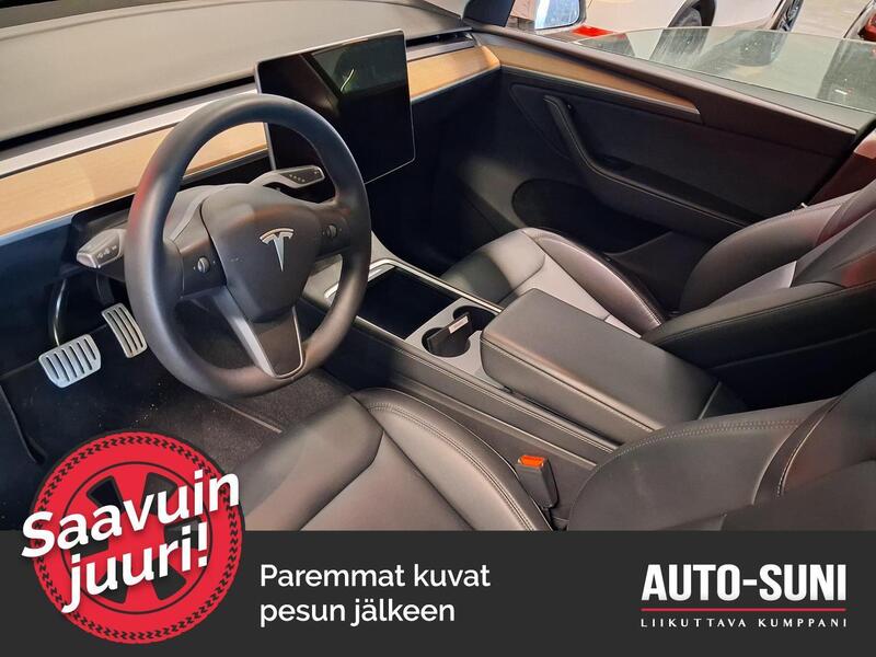 Tesla Model Y vaihtoauto