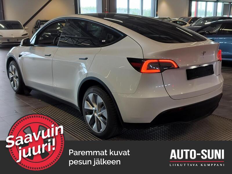 Tesla Model Y vaihtoauto