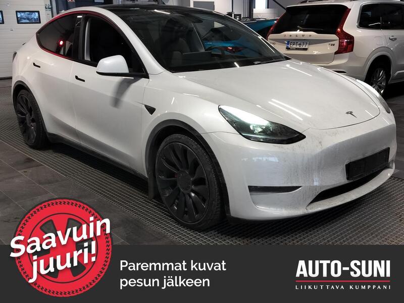 Tesla Model Y vaihtoauto