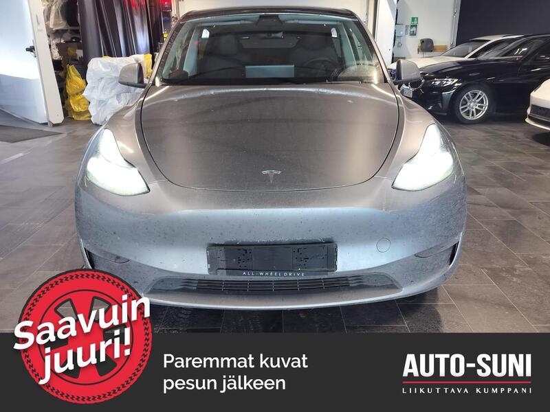 Tesla Model Y vaihtoauto