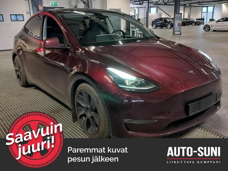 Tesla Model Y vaihtoauto