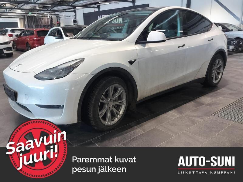 Tesla Model Y vaihtoauto