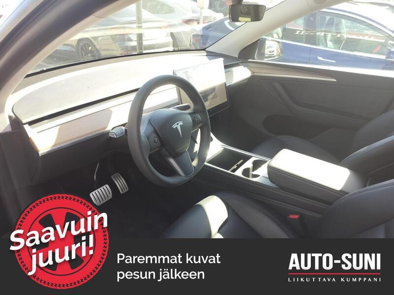 Tesla Model Y vaihtoauto