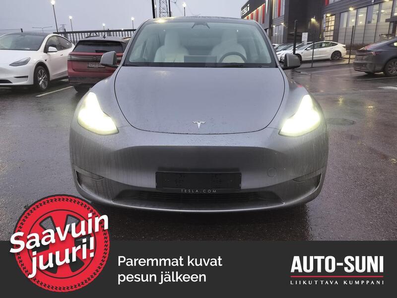 Tesla Model Y vaihtoauto