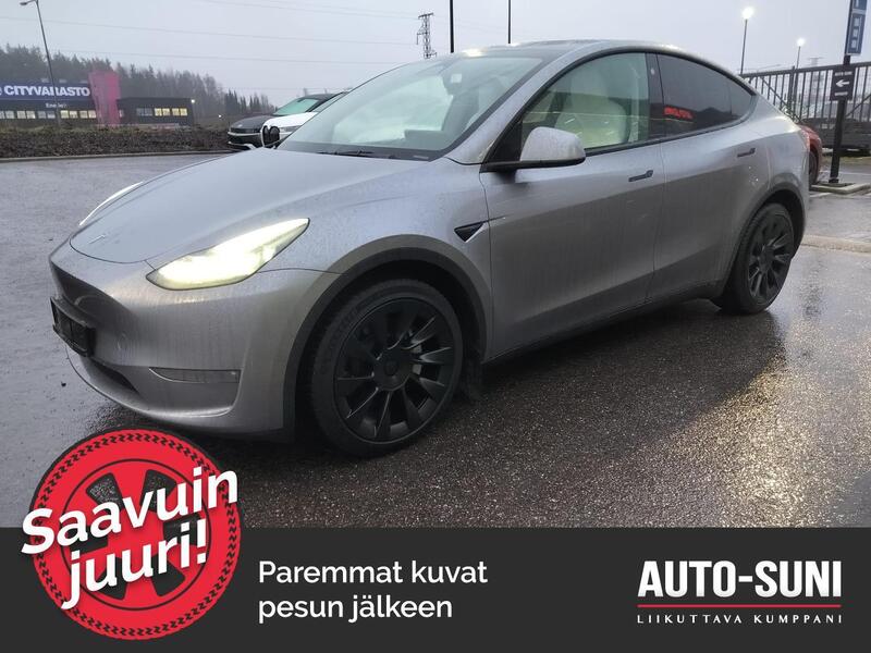 Tesla Model Y vaihtoauto