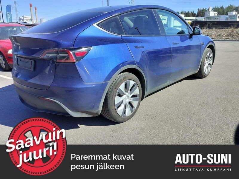 Tesla Model Y vaihtoauto