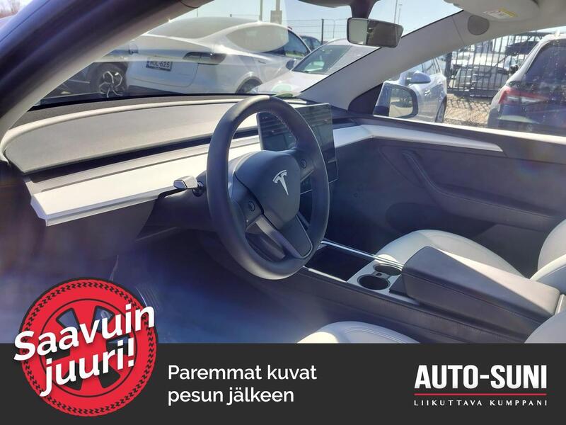 Tesla Model Y vaihtoauto