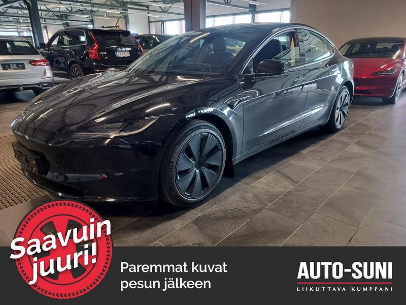 Tesla Model 3 vaihtoauto