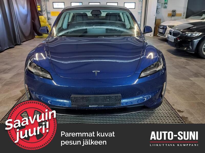 Tesla Model 3 vaihtoauto