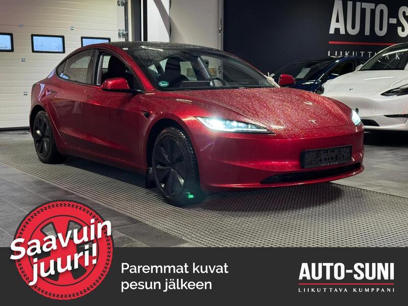 Tesla Model 3 vaihtoauto