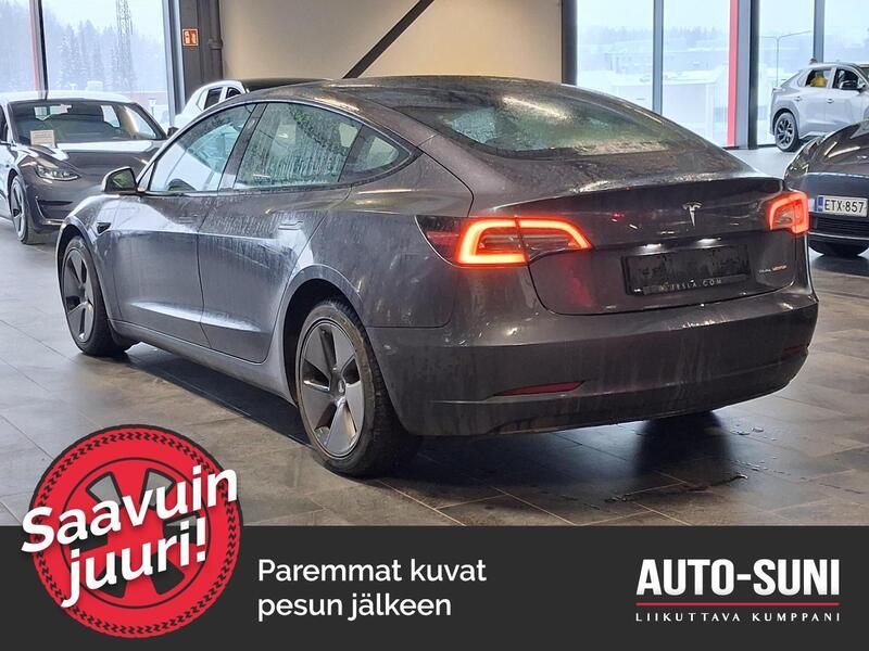 Tesla Model 3 vaihtoauto