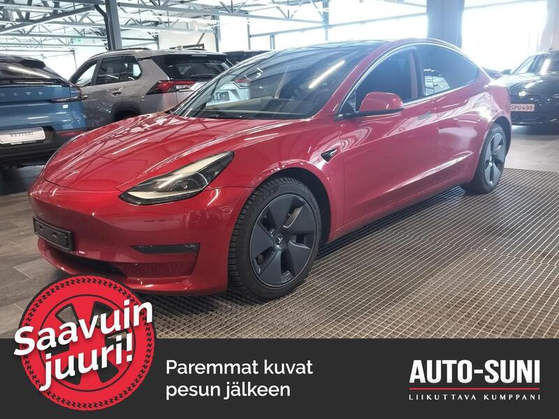 Tesla Model 3 vaihtoauto
