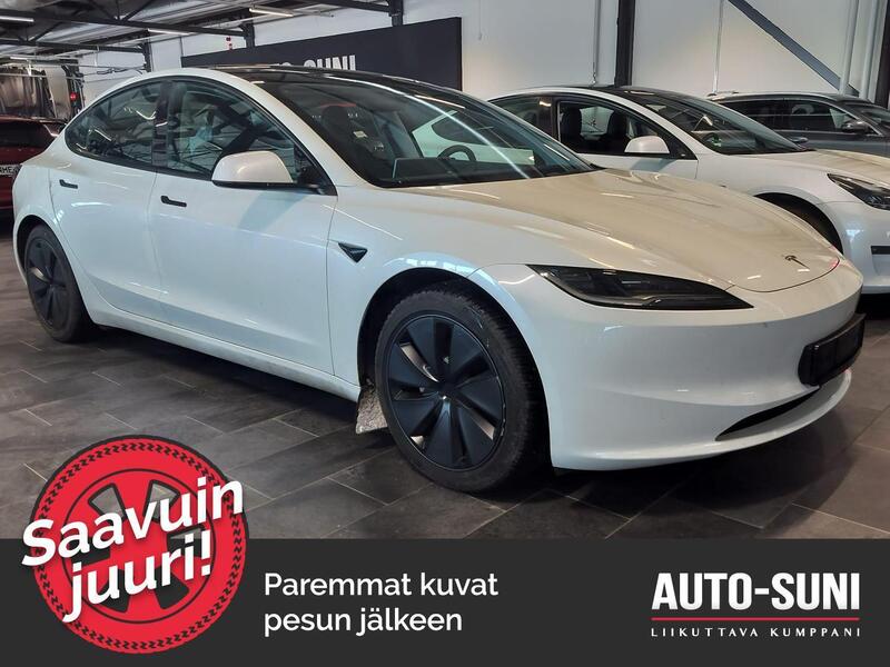 Tesla Model 3 vaihtoauto