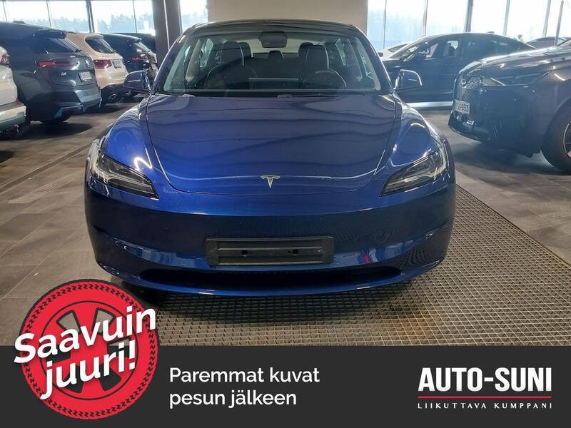 Tesla Model 3 vaihtoauto