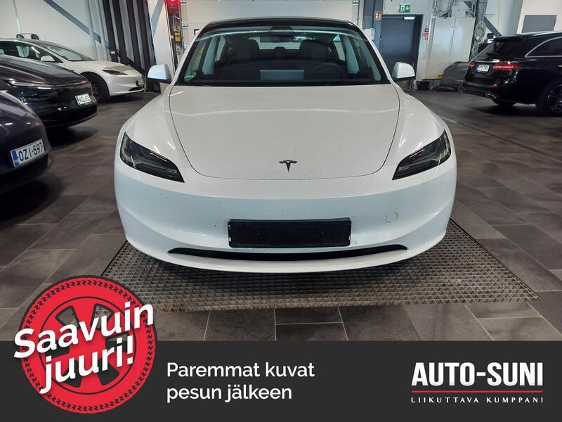 Tesla Model 3 vaihtoauto