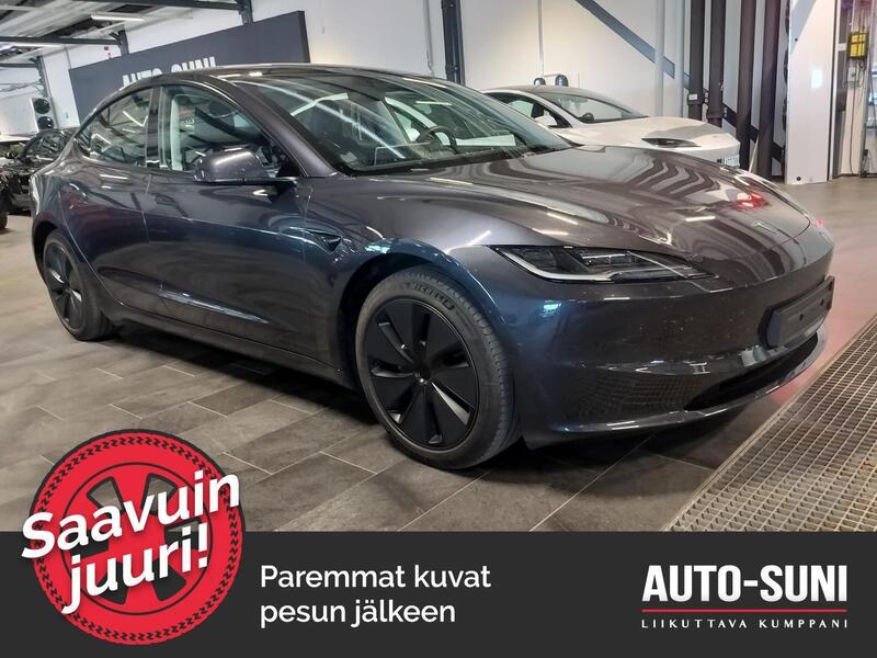 Tesla Model 3 vaihtoauto