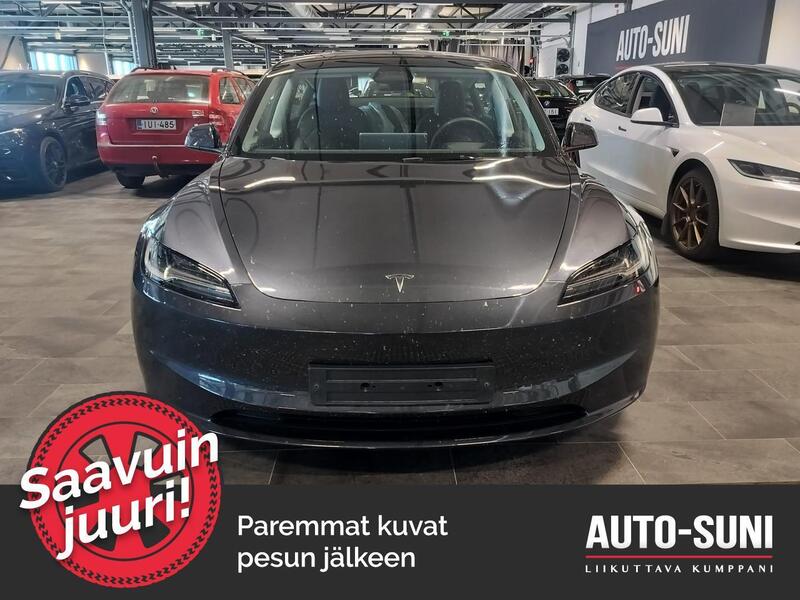 Tesla Model 3 vaihtoauto