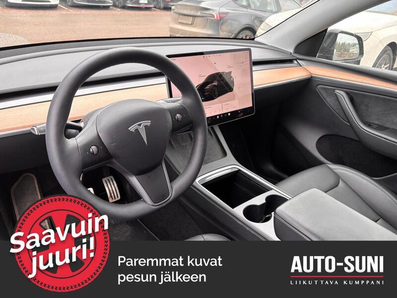 Tesla Model Y vaihtoauto