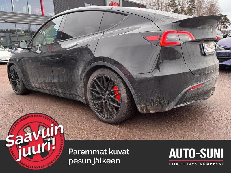 Tesla Model Y vaihtoauto