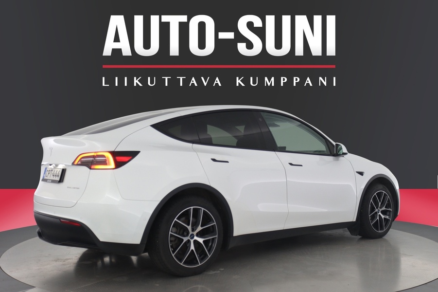 Tesla Model Y vaihtoauto