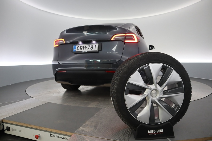 Tesla Model Y vaihtoauto