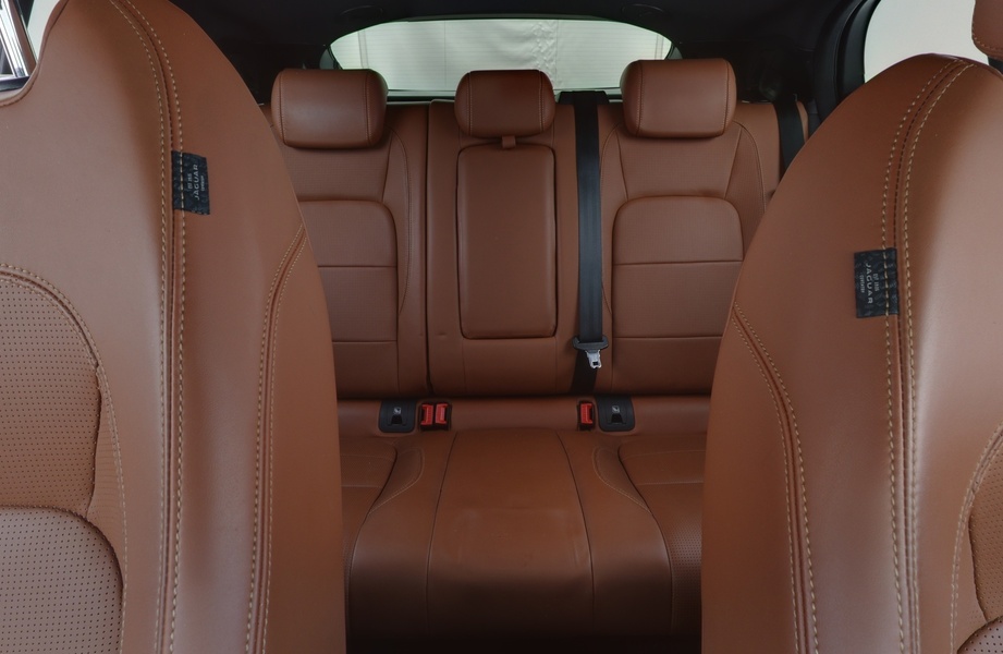 Jaguar I-PACE vaihtoauto